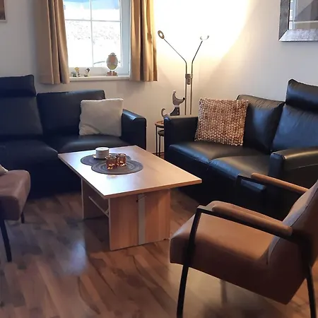 Apartment In Near Lift, Cleaning Included *