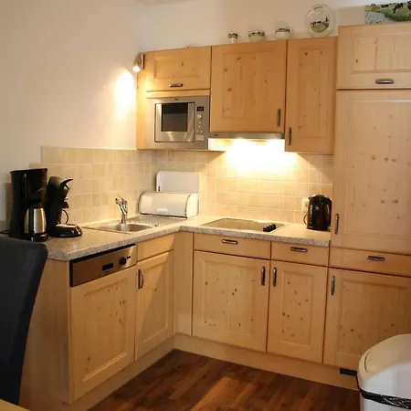 Apartment In Near Lift, Cleaning Included
